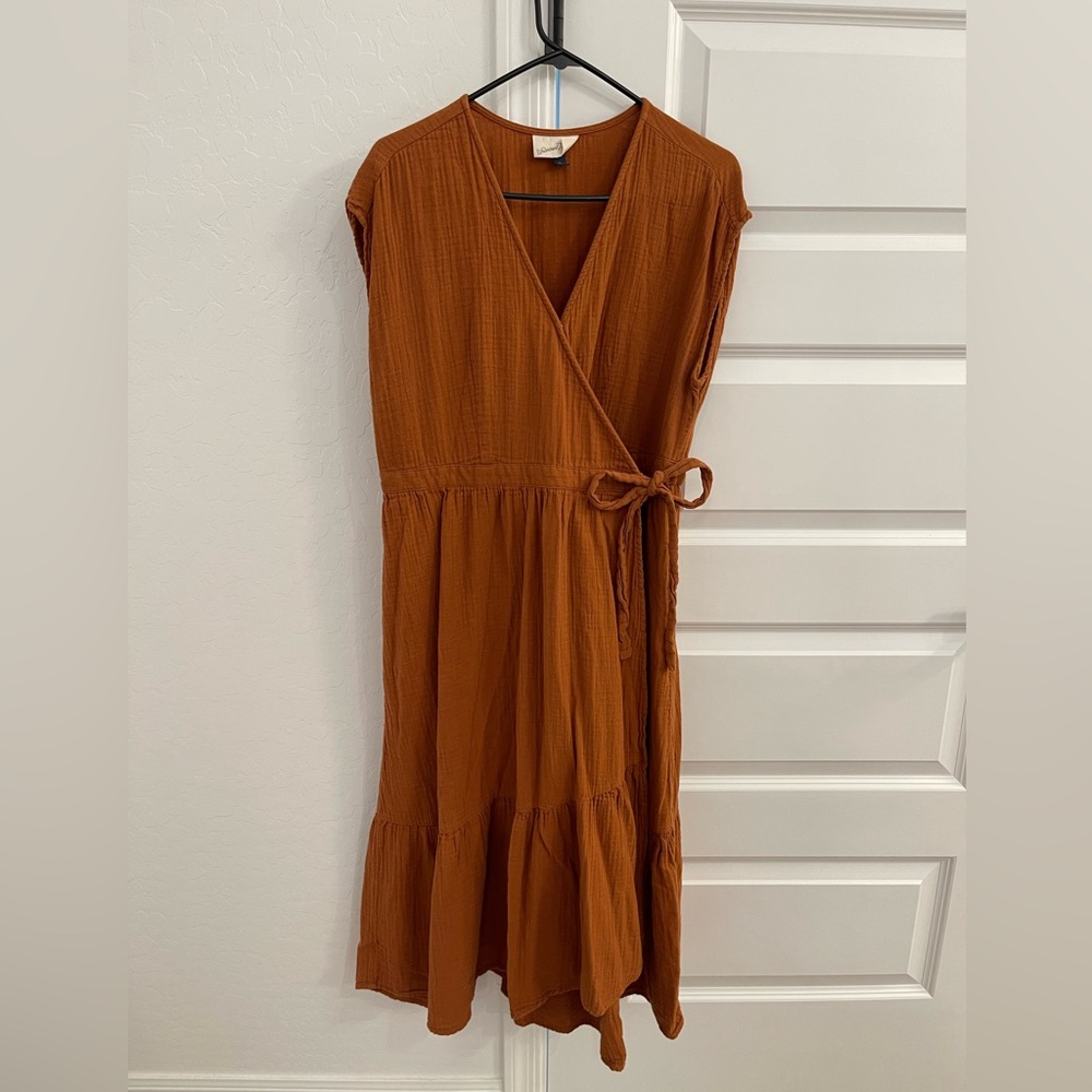 Universal Threads Burnt Orange Midi Wrap Dress